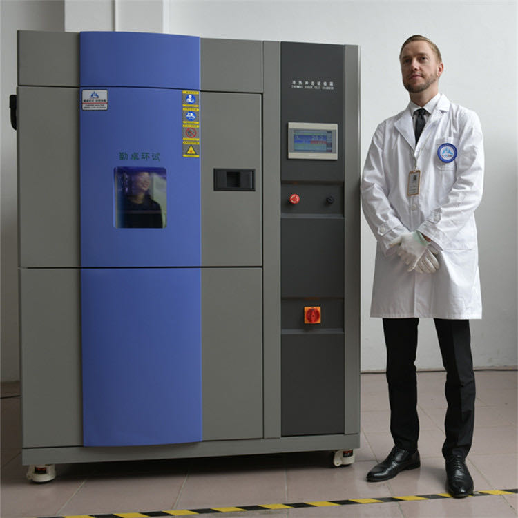 冷熱沖擊試驗箱有幾種除霜方式 /static/upload/image/20240407/2024040711197848.jpg